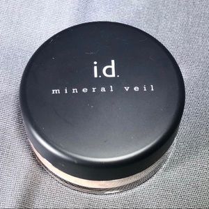 bareMinerals Mineral Veil
